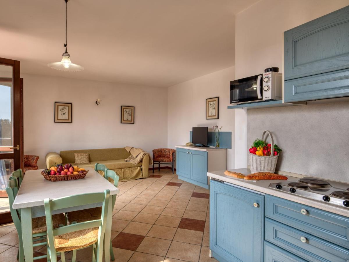 Aparthotel Golf Residenza Peschiera del Garda Habitación foto